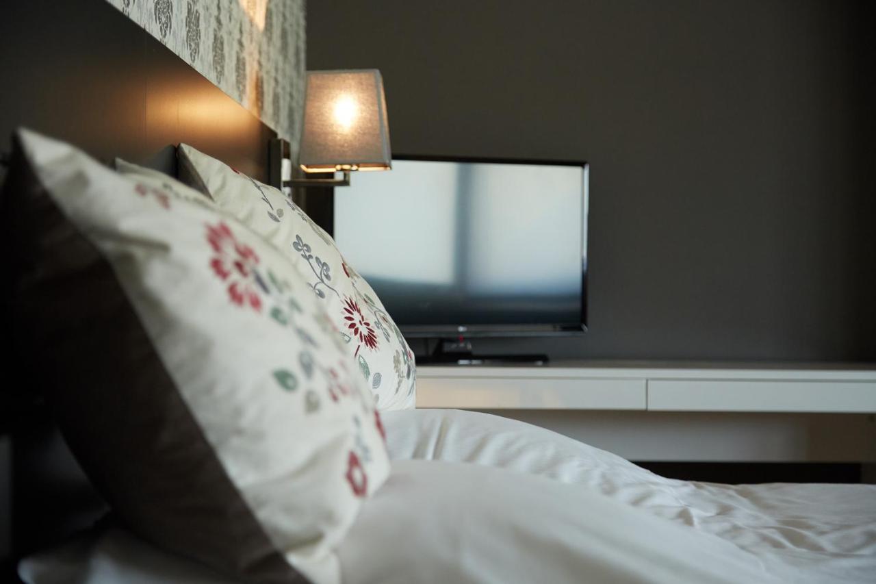 Bed and Breakfast Focus Boutique Кортрейк Екстер'єр фото