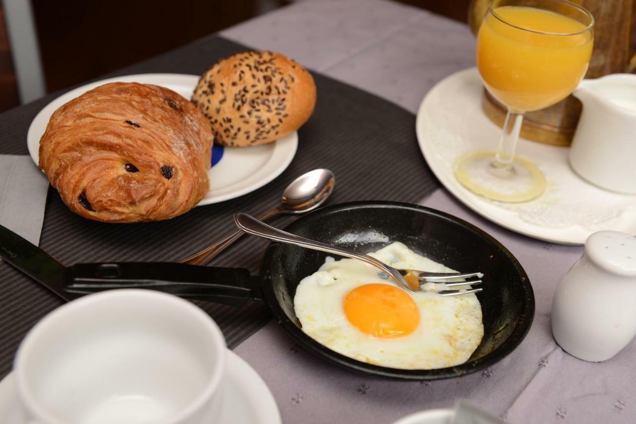 Bed and Breakfast Focus Boutique Кортрейк Екстер'єр фото